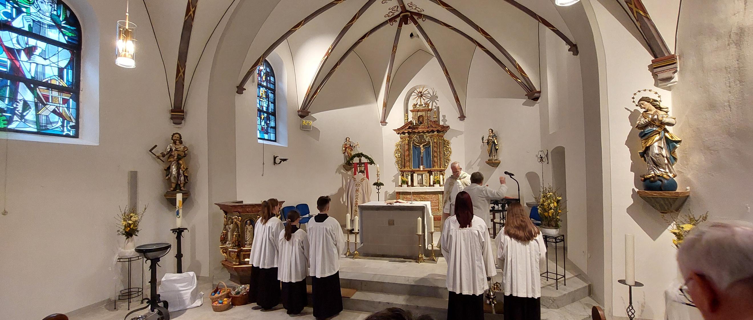 Emmausgang - Gottesdienst in der Kirche in Rech